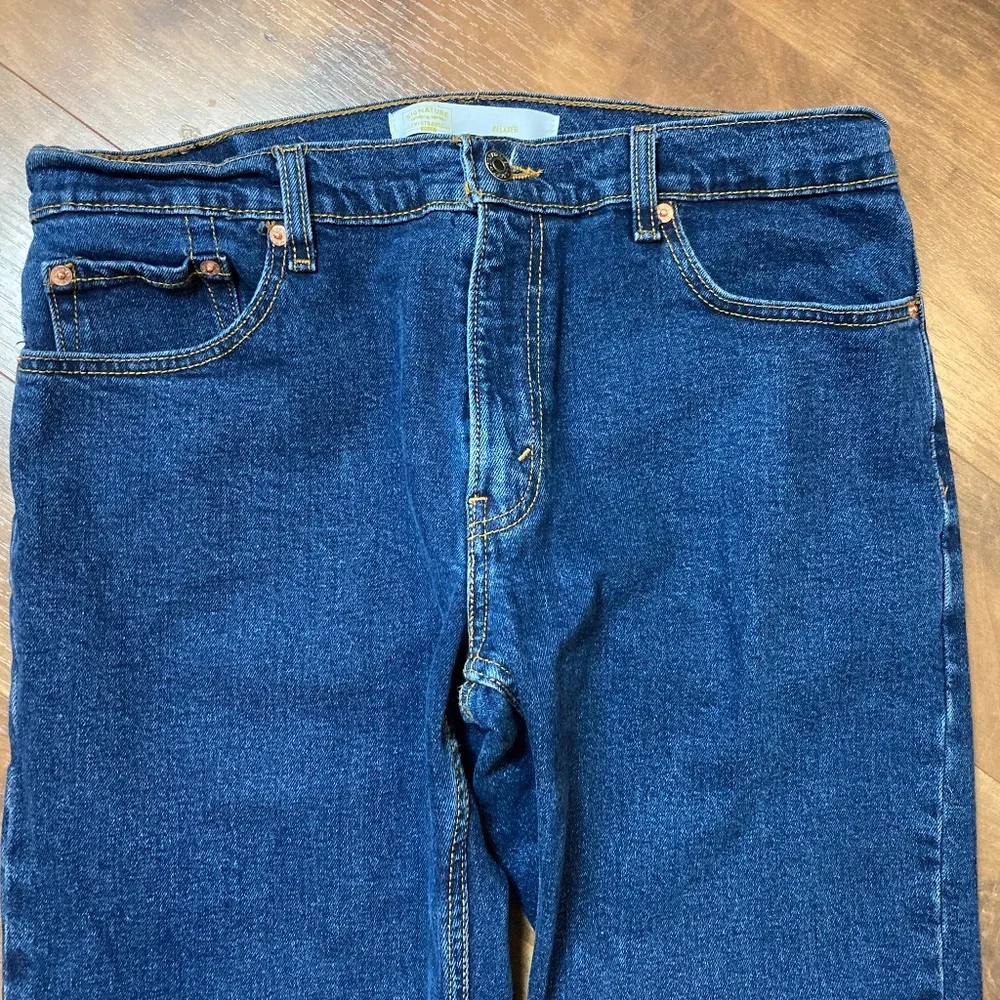 Levis Signature Gold relaxed denim - Picture 8 of 13